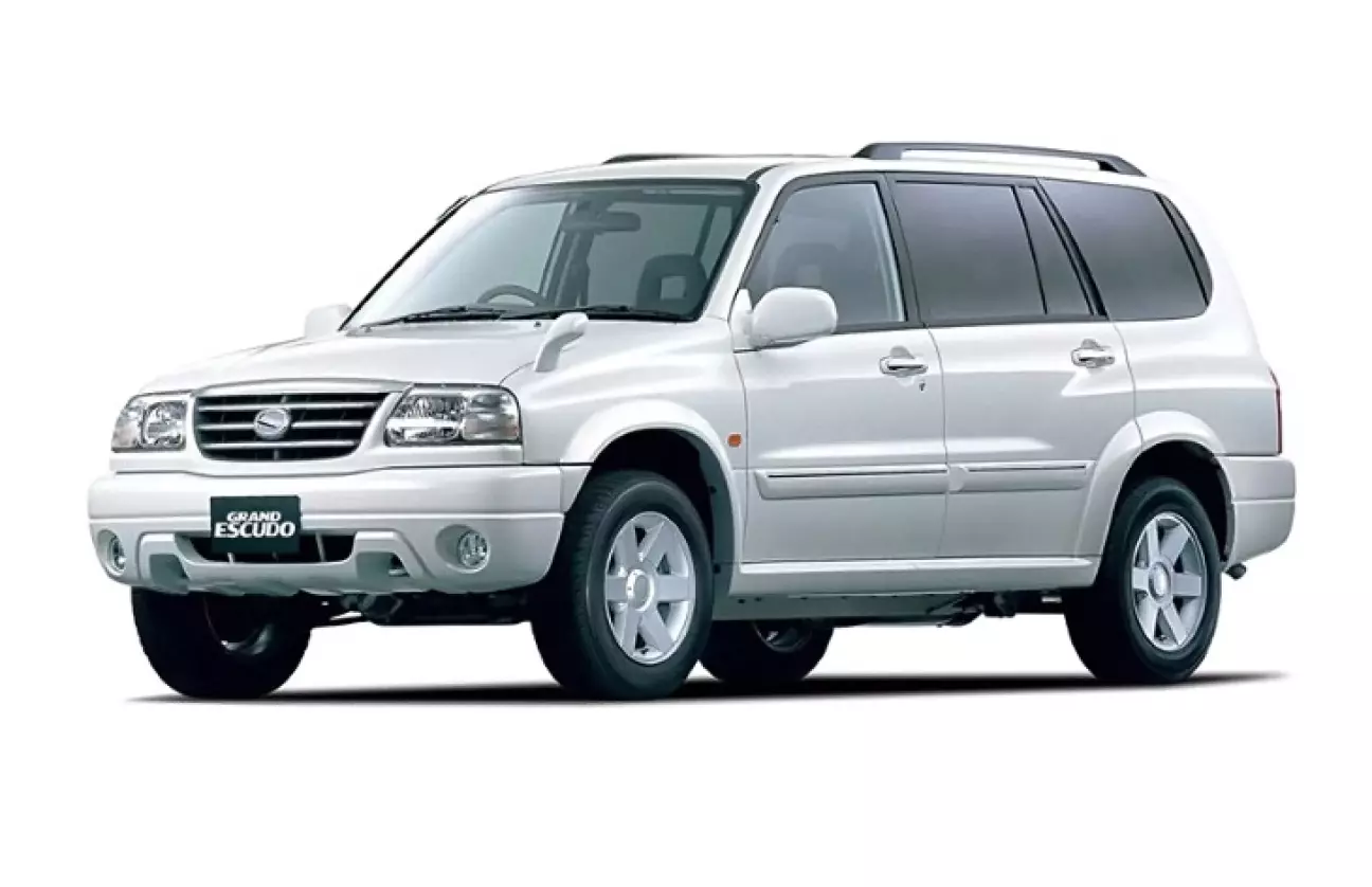 suzuki escudo_2