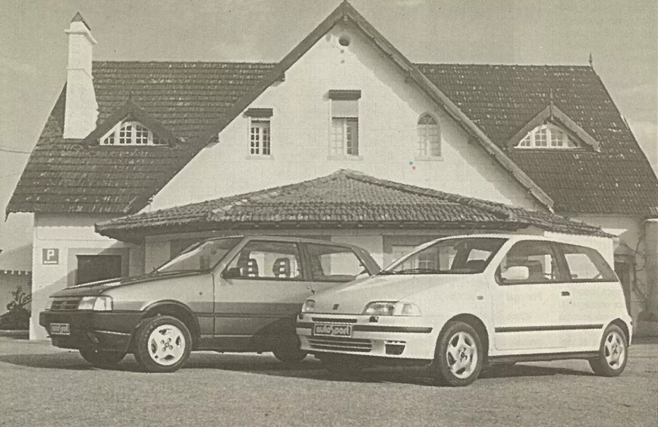 Между Punto GT и Uno Turbo i.e. эстетические различия более чем очевидны, отмечая две разные эпохи.