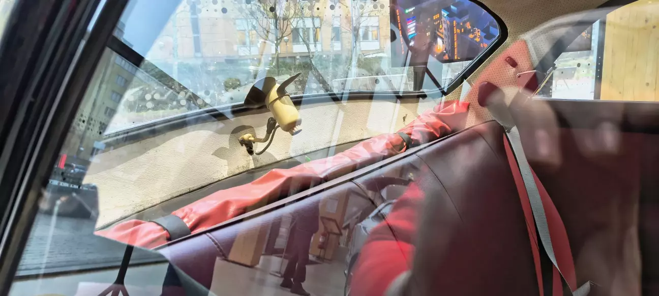 Майже клімат контроль. Обдув заднього скла.