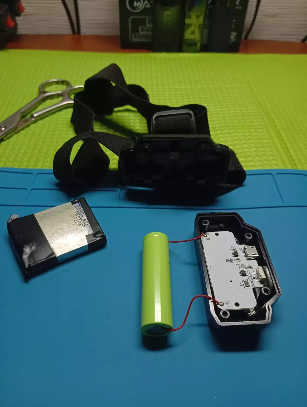 Той самий китайський шмурдяк стояв