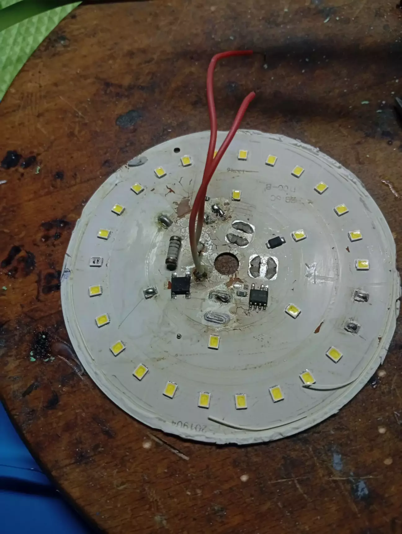 стара матриця, перевертаємо і робимо нову зі стрічкою лед 12в