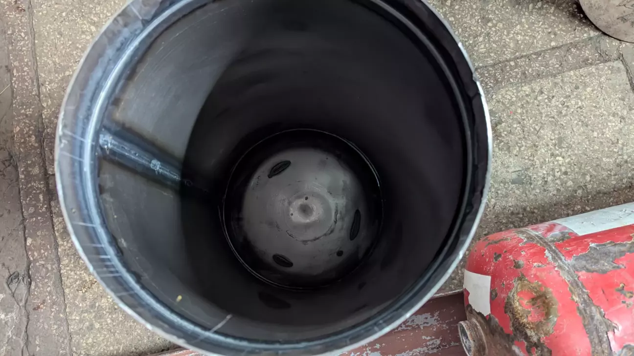 Стан балонів в середині, просто бомба.