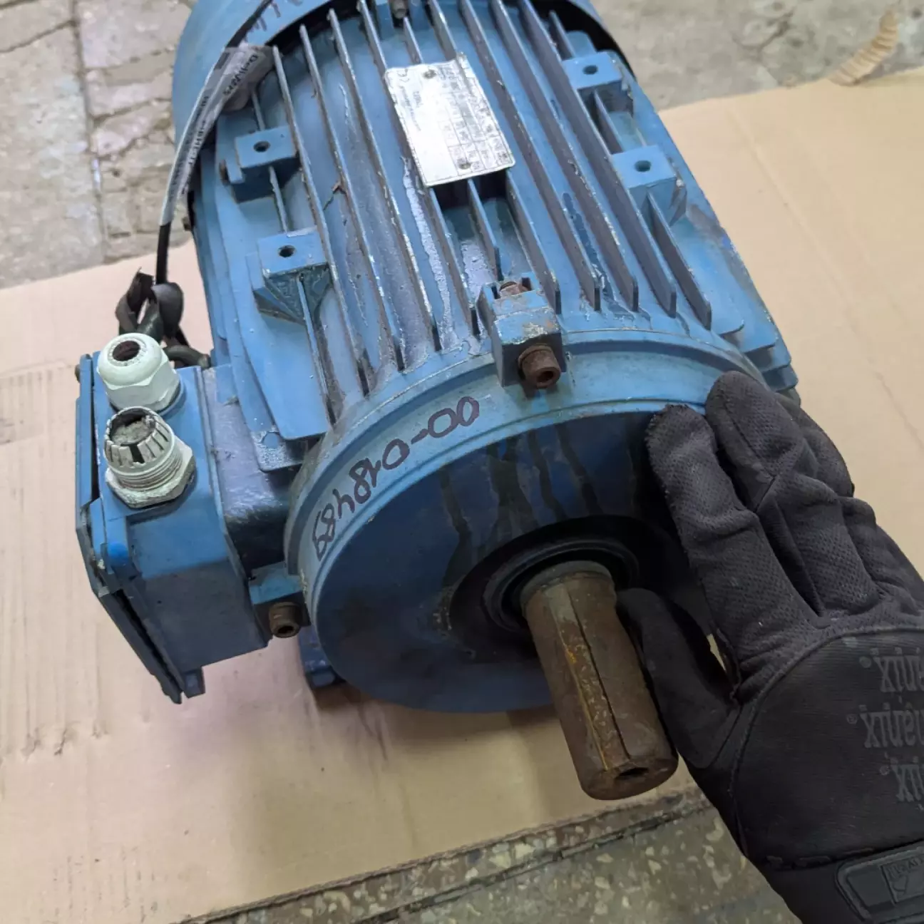 Що одне що інше важить під 60кг, а то і більше.