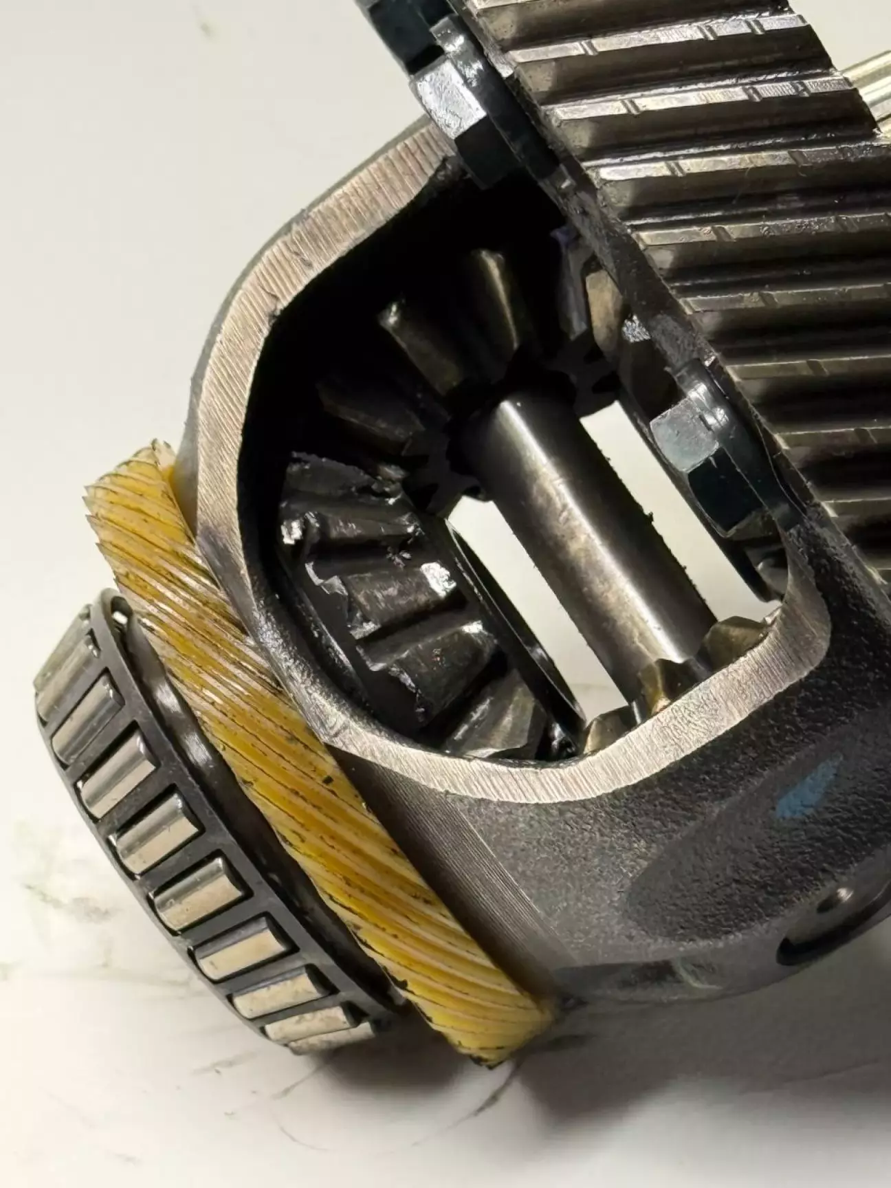 Коли в диференціалі виробляється критичний люфт (вільний хід)