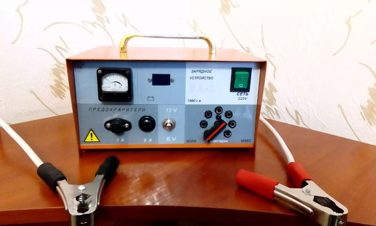 Вибачаюсь за наклейку кацапською,перероблю))