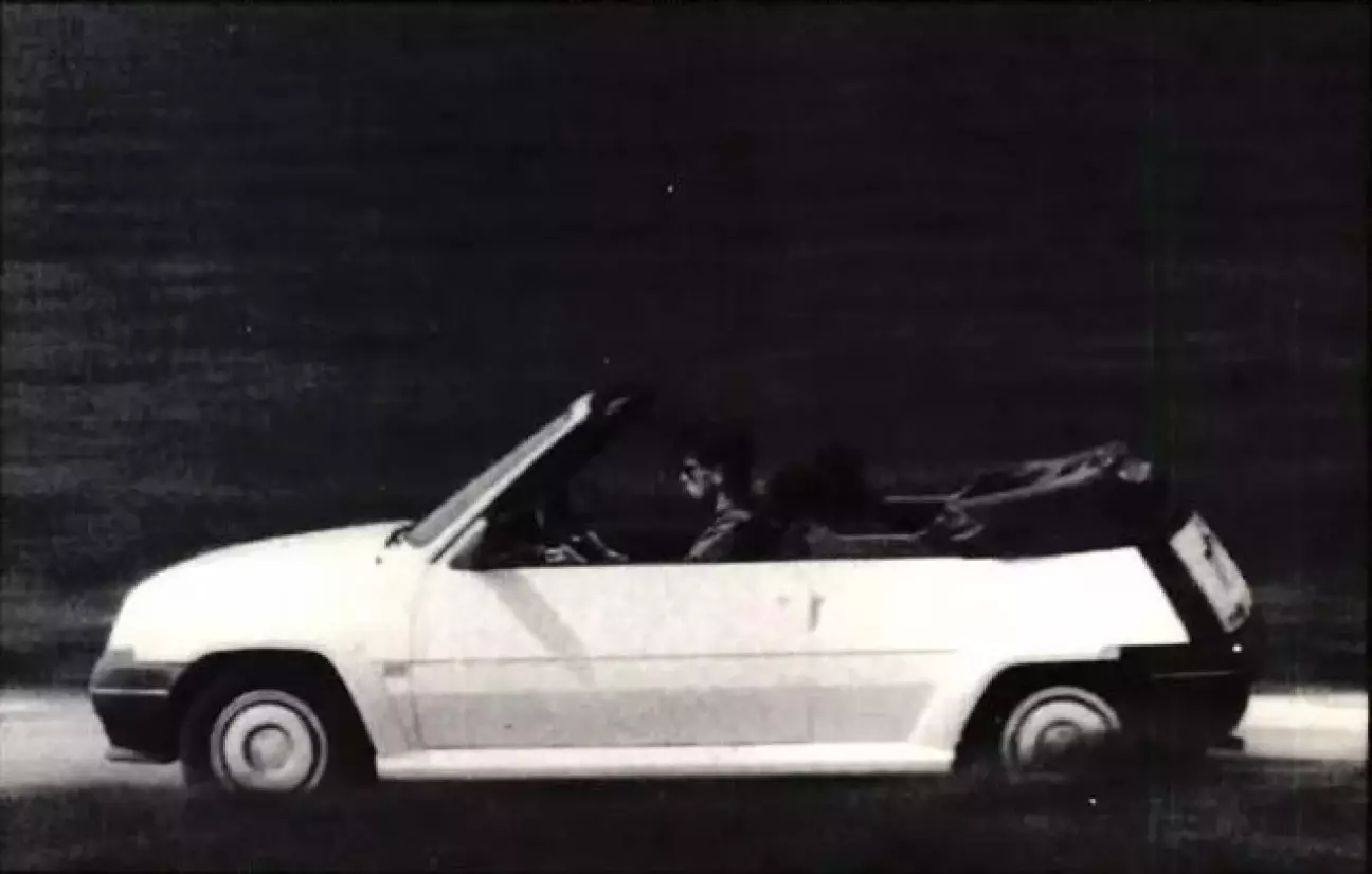 Открытый вариант Renault 5: специалисты EBS все еще полны решимости запустить его в производство.