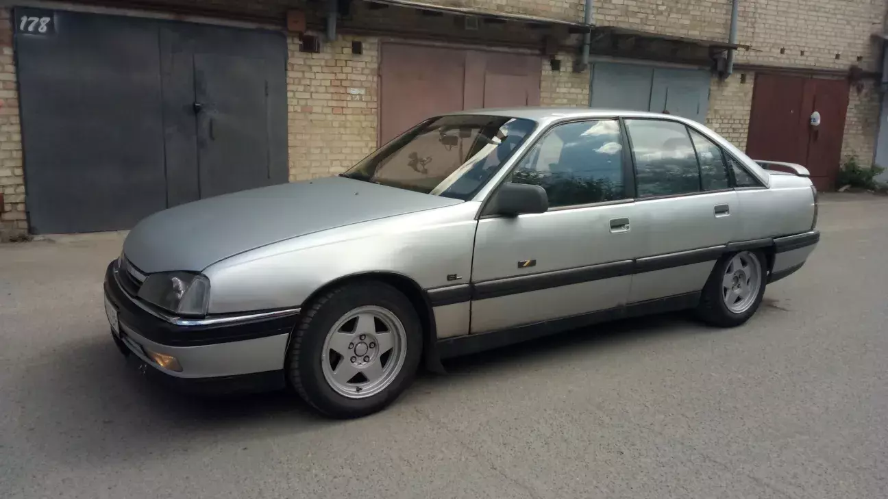 Opel Omega A Sportive Custom | DRIVER.TOP - Українська спільнота водіїв та  автомобілів.