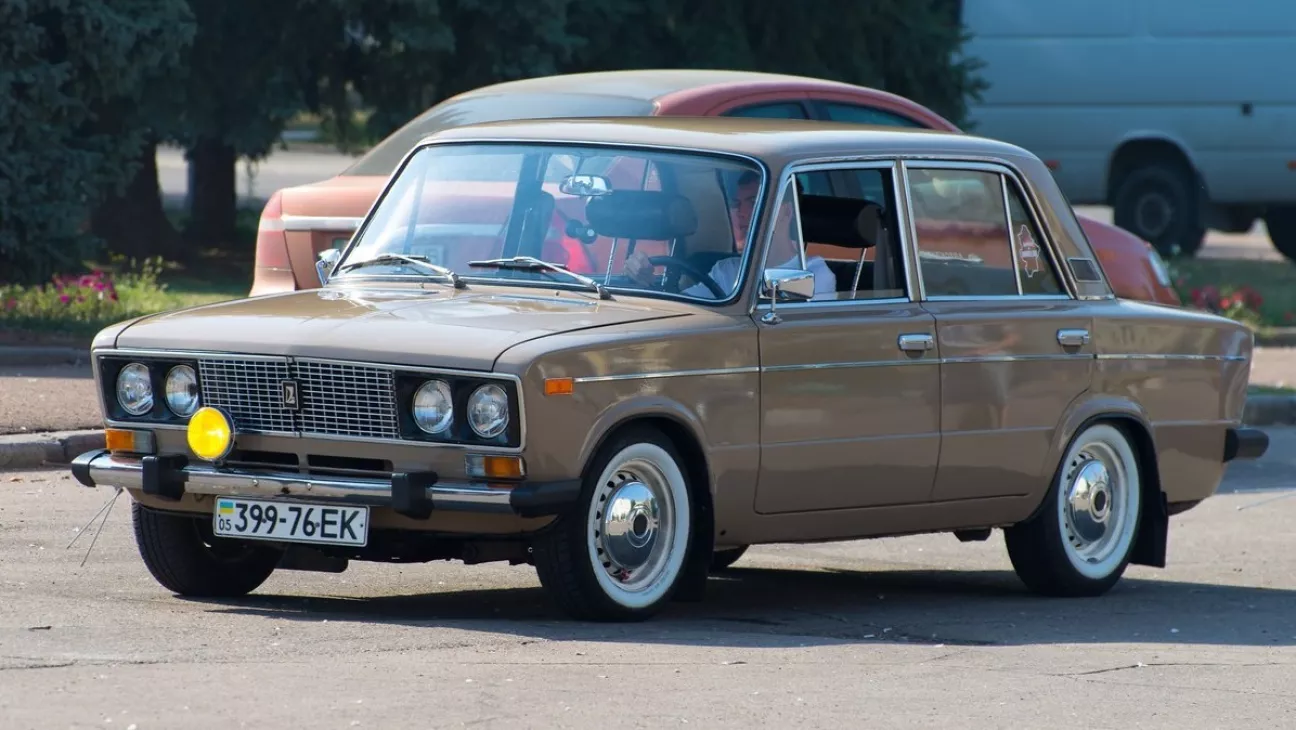 ВАЗ / LADA 2106 beige autumn | DRIVER.TOP - Українська спільнота водіїв та  автомобілів.