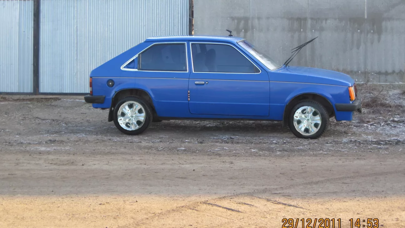 Геометрические размеры кузова Opel Kadett E хэтчбэк (3 и 5 дверей)