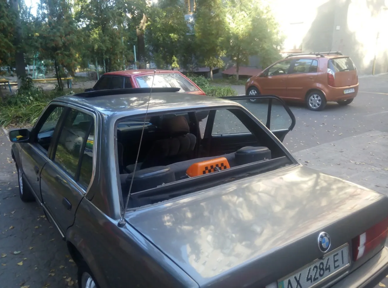 BMW 3 series (E30) Красивые пацаны машины не тонируют, а а**ительные  тонируют!)) | DRIVER.TOP - Українська спільнота водіїв та автомобілів.