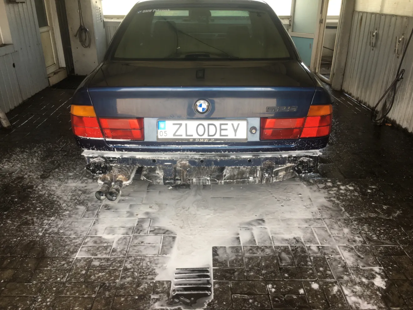 BMW 5 series (E34) Замена трубок вентиляции бака | DRIVER.TOP - Українська  спільнота водіїв та автомобілів.