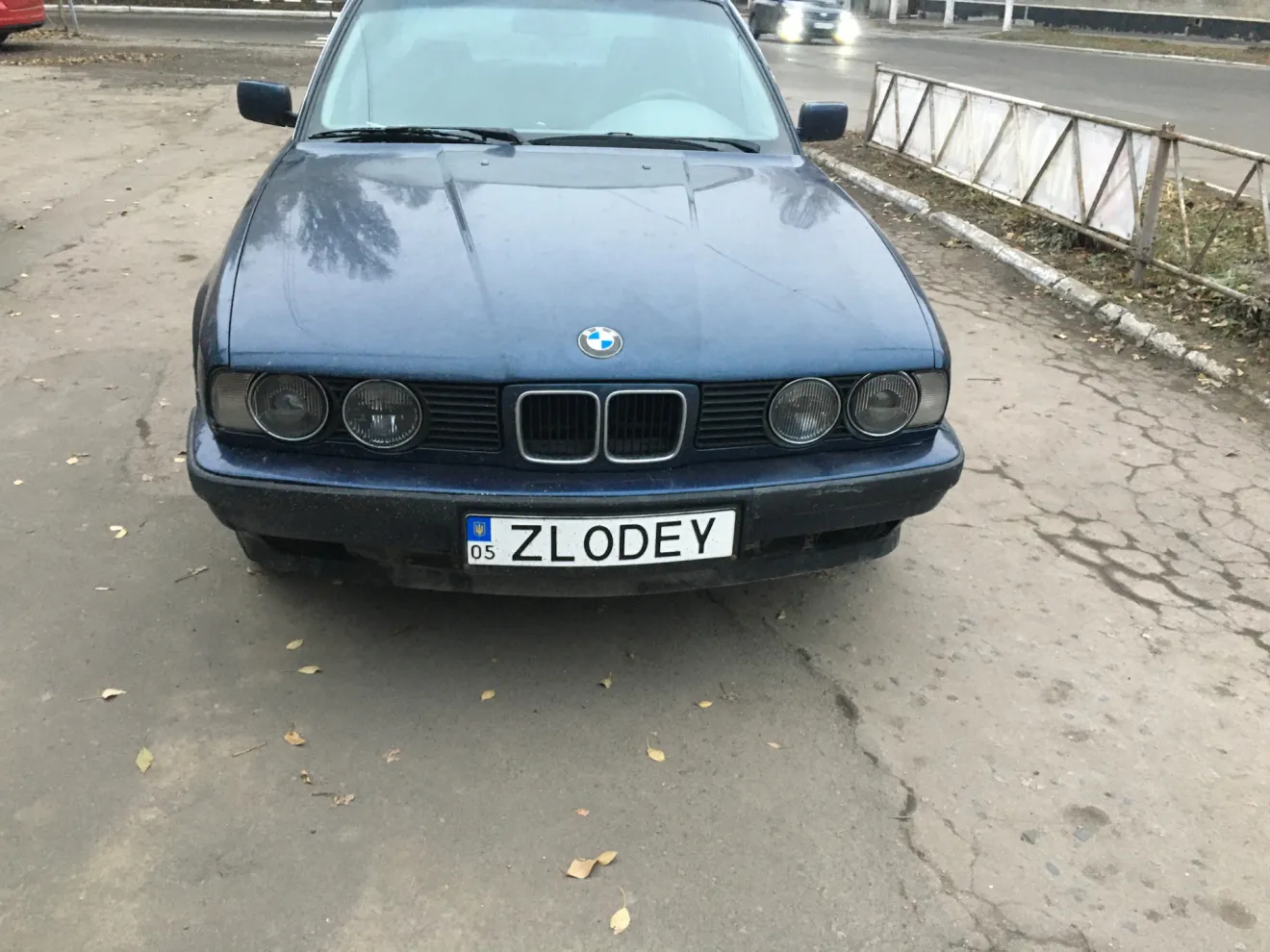 Передние фары BMW E34