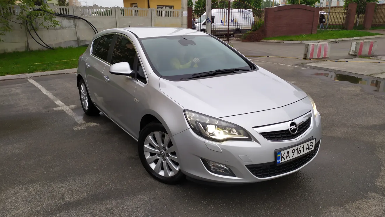 Opel Astra J Встречайте новую членкиню семьи 