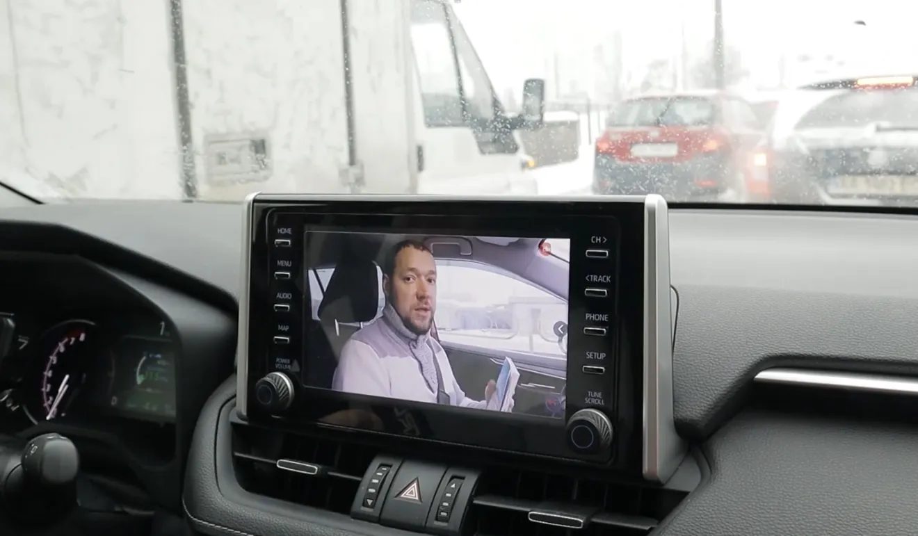 Toyota RAV4 (5G) Попробуем Miracast на штатном ГУ RAV4? | DRIVER.TOP -  Українська спільнота водіїв та автомобілів.