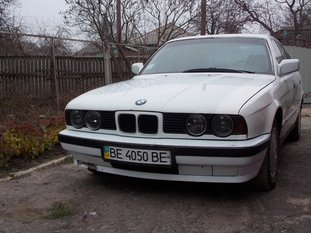 Стекла Кресты хелла блэк BMW E30/E32/E34