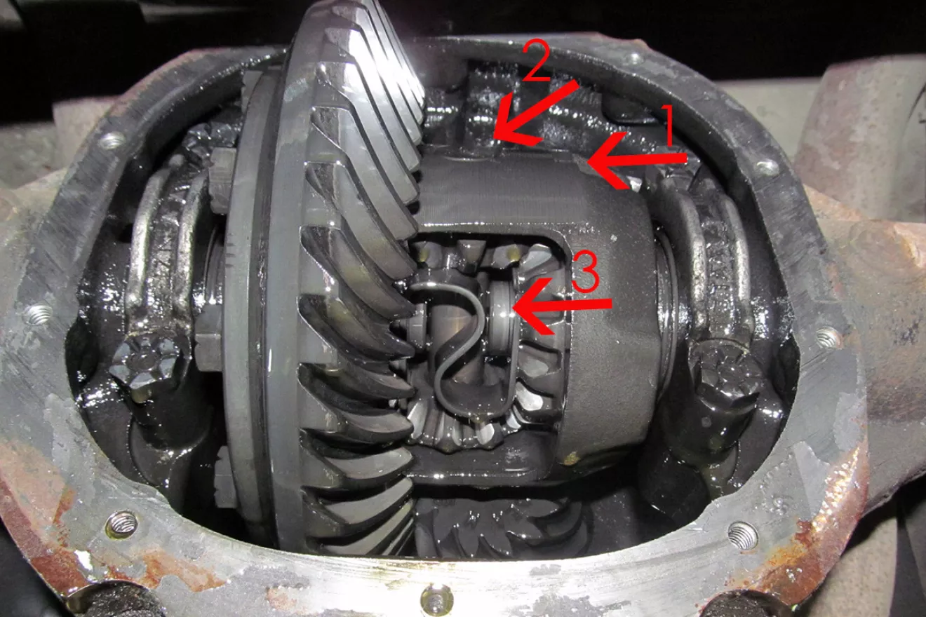 Ford Mustang (5G) Замена подшипника полуоси (Timken, National) | DRIVER.TOP  - Українська спільнота водіїв та автомобілів.