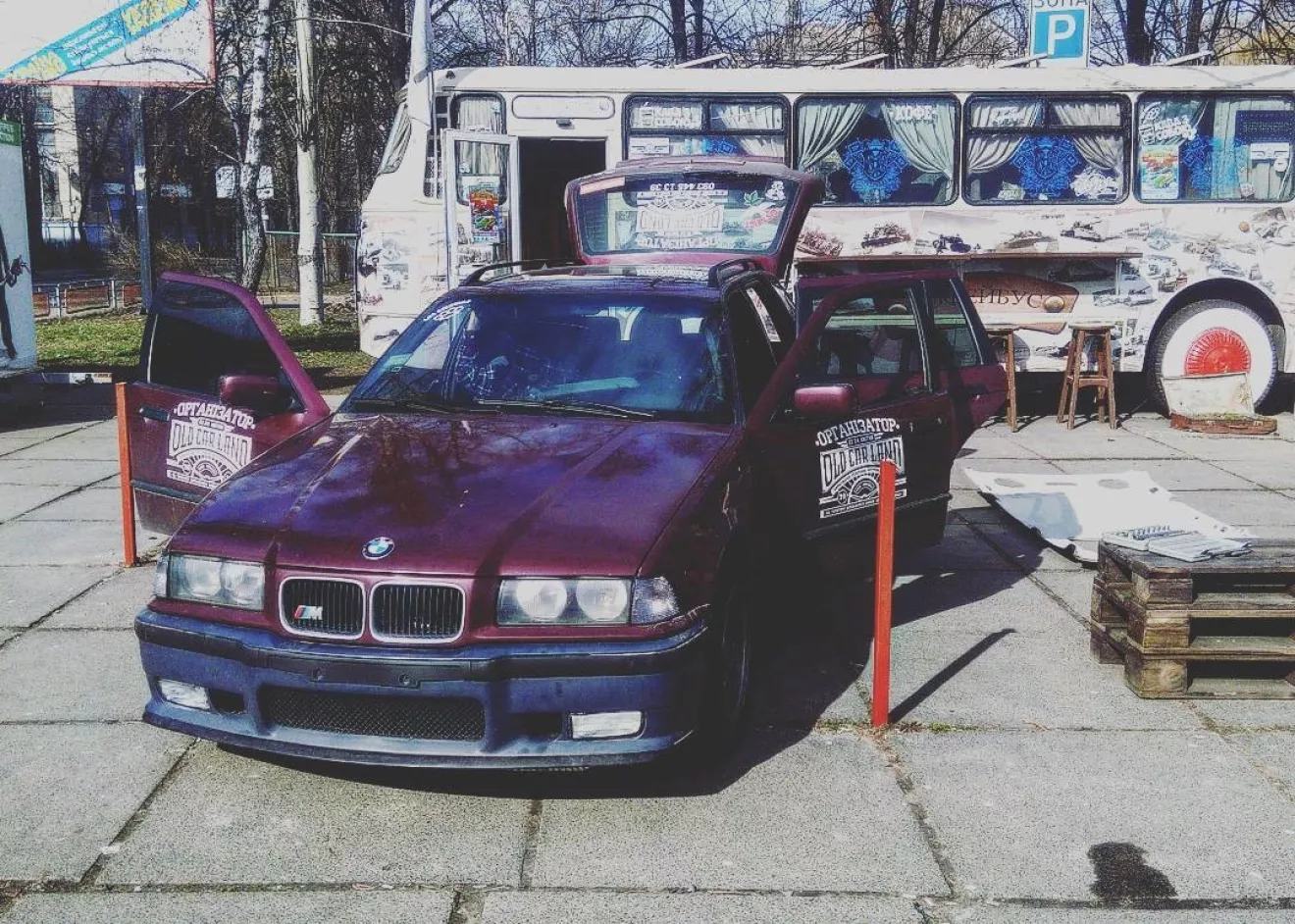 BMW 3 series Touring (E36) Поменял потолок | DRIVER.TOP - Українська  спільнота водіїв та автомобілів.