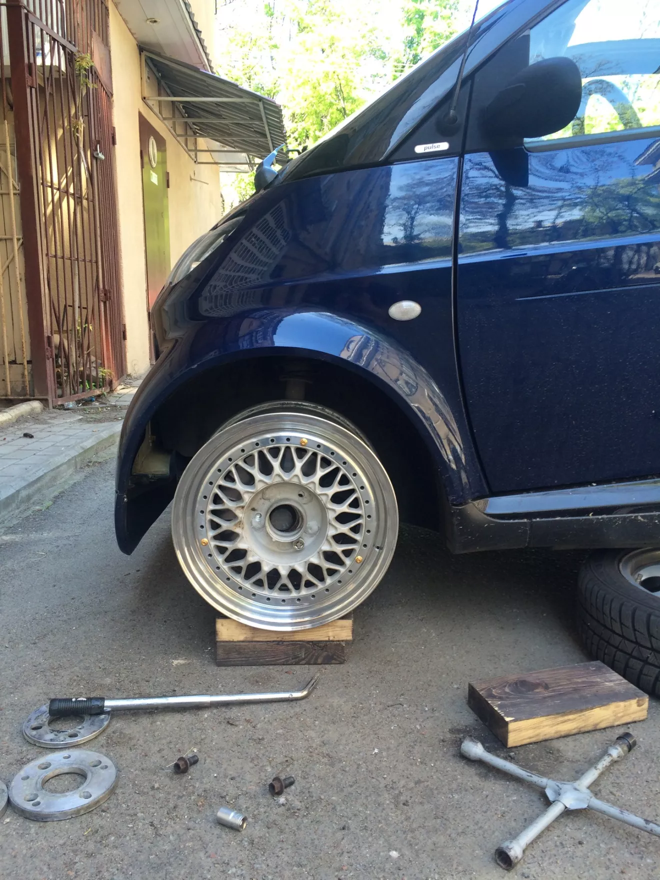 Smart fortwo (1G) BBS RS готовы, резина обута, осталось еще чуть-чуть |  DRIVER.TOP - Українська спільнота водіїв та автомобілів.