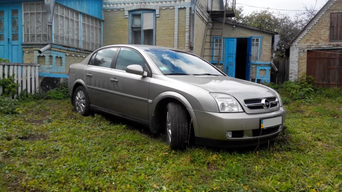 Opel Vectra C 06. Набор юного химика. Уборка. Удаление скрипов/хрустов!  210кмч | DRIVER.TOP - Українська спільнота водіїв та автомобілів.