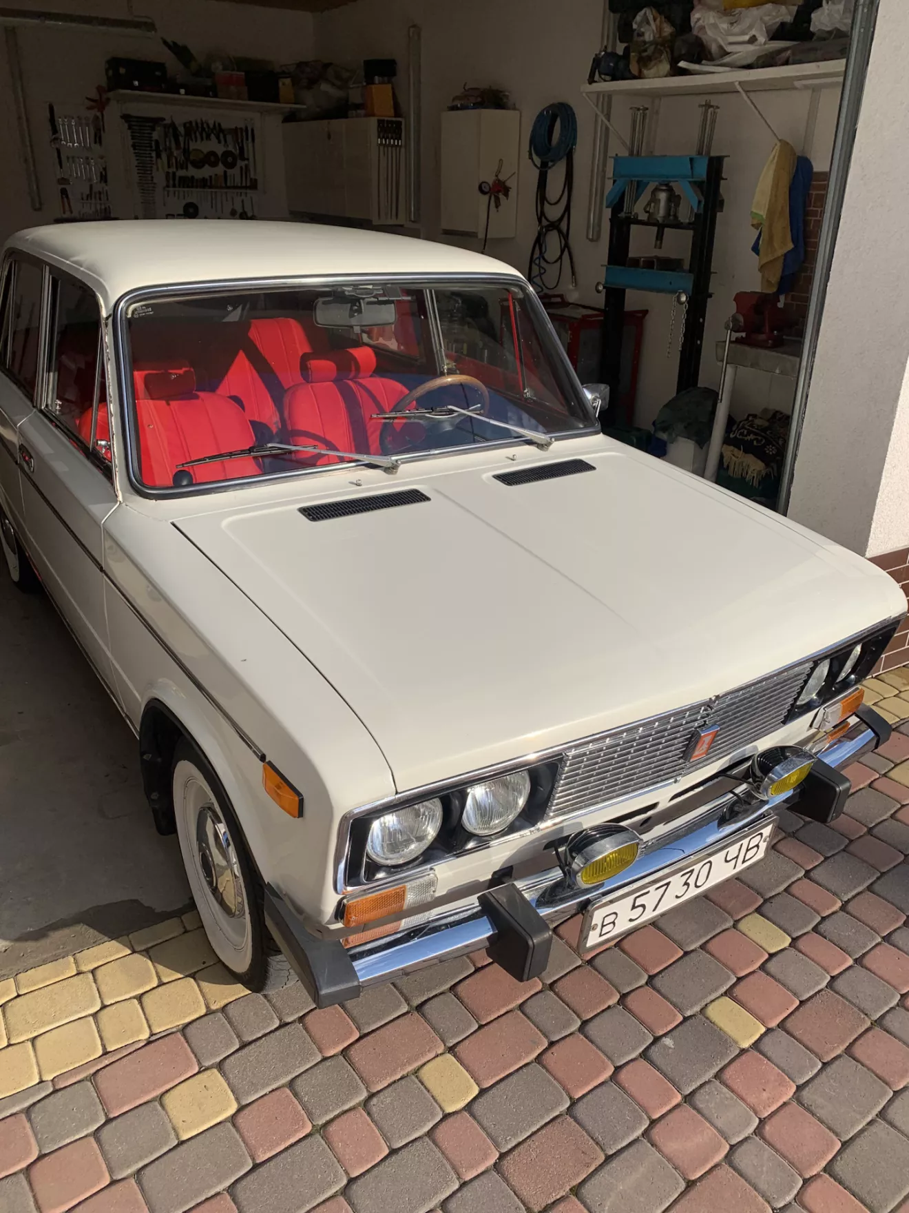 ВАЗ / LADA 2106 Красный салон done | DRIVER.TOP - Українська спільнота  водіїв та автомобілів.