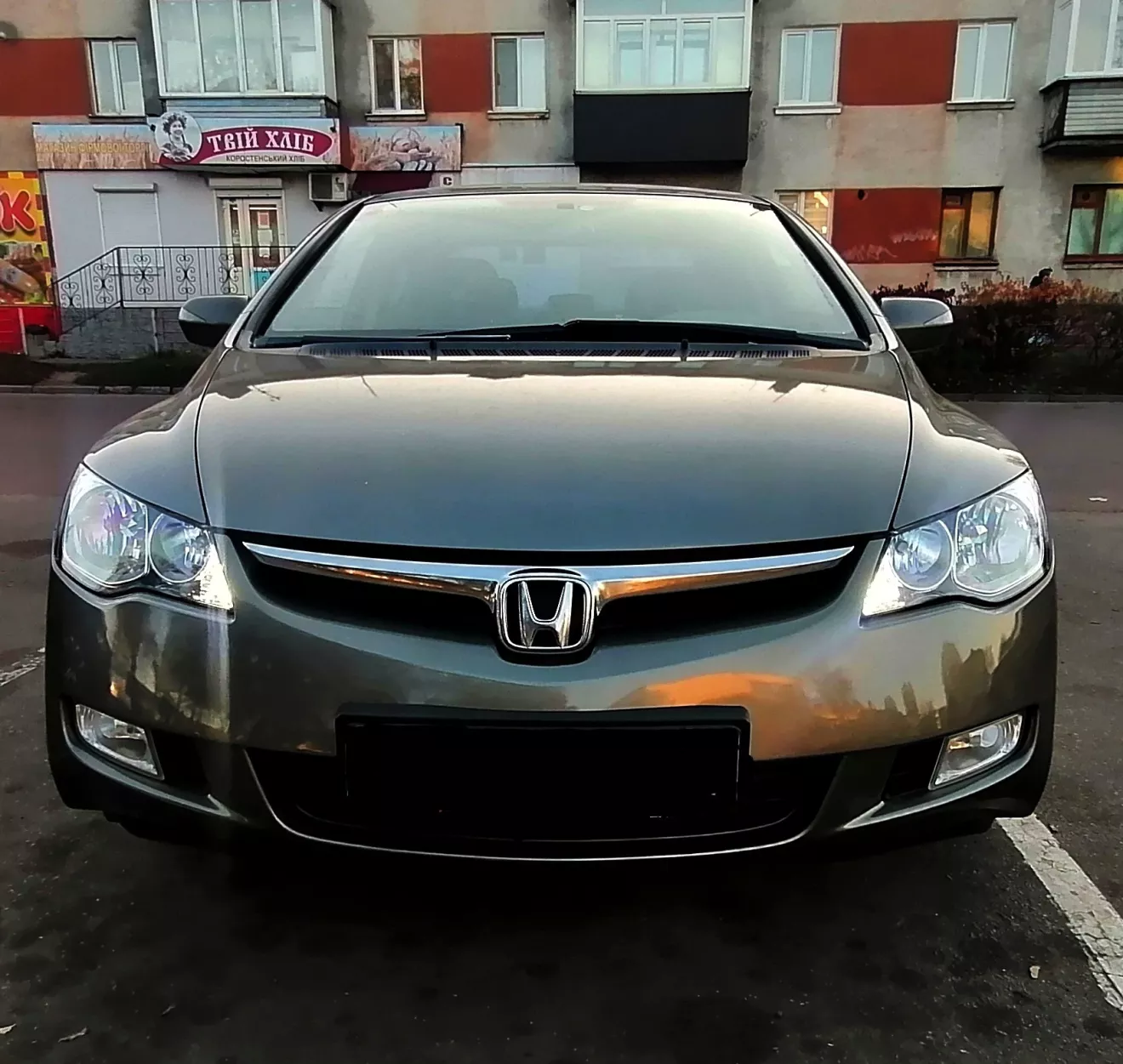 Honda Civic 4D (8G) Привел в порядок ЛКП и фары | DRIVER.TOP - Українська  спільнота водіїв та автомобілів.