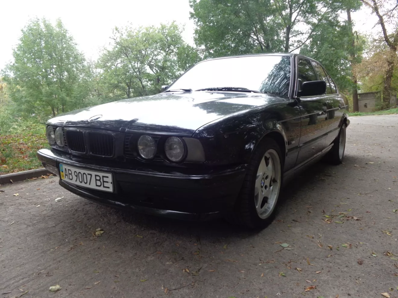 BMW 5 series (E34) Hella Black | DRIVER.TOP - Українська спільнота водіїв  та автомобілів.