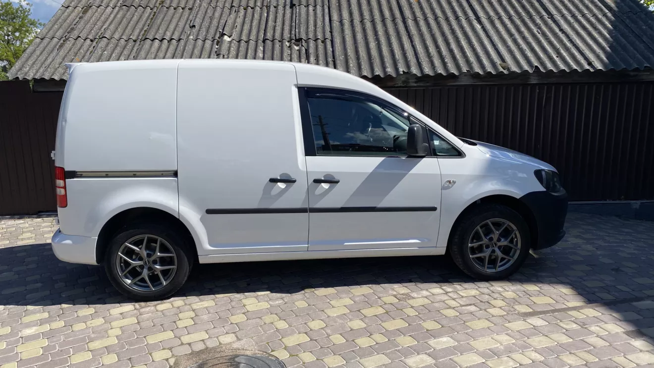 Volkswagen Caddy (3G) Покраска переднего бампера Caddy | DRIVER.TOP -  Українська спільнота водіїв та автомобілів.