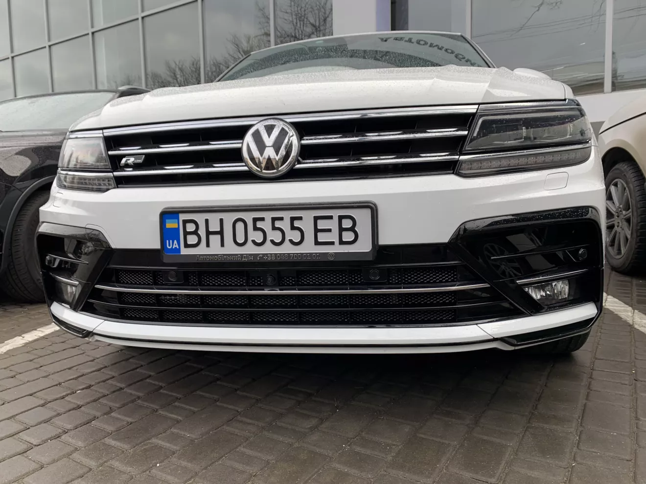 Volkswagen Tiguan (2G) Небольшой ремонт по Каско и Еще раз про свет и  лампочки + сетка в бампер бонусом! | DRIVER.TOP - Українська спільнота  водіїв та автомобілів.