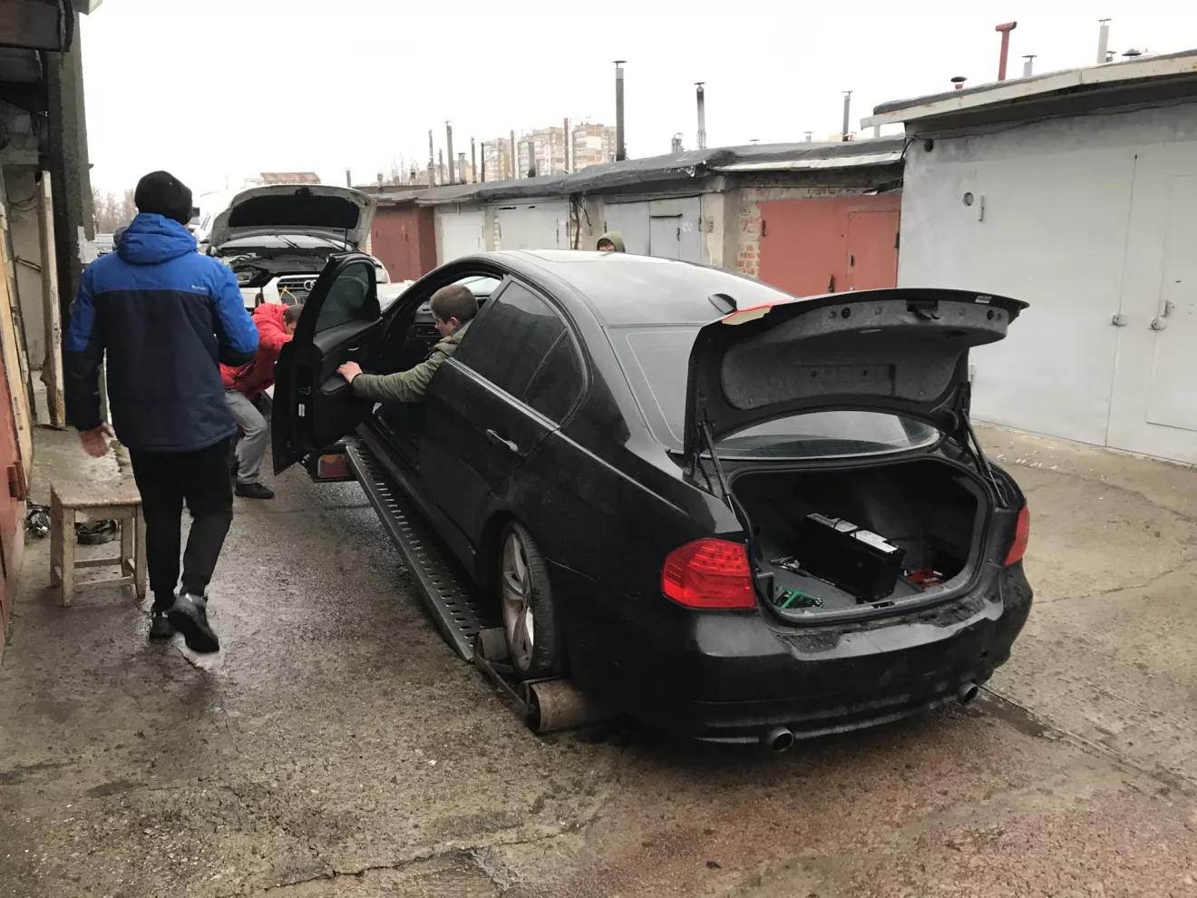 BMW 3 series (E90) Начинаем ремонт | DRIVER.TOP - Українська спільнота  водіїв та автомобілів.