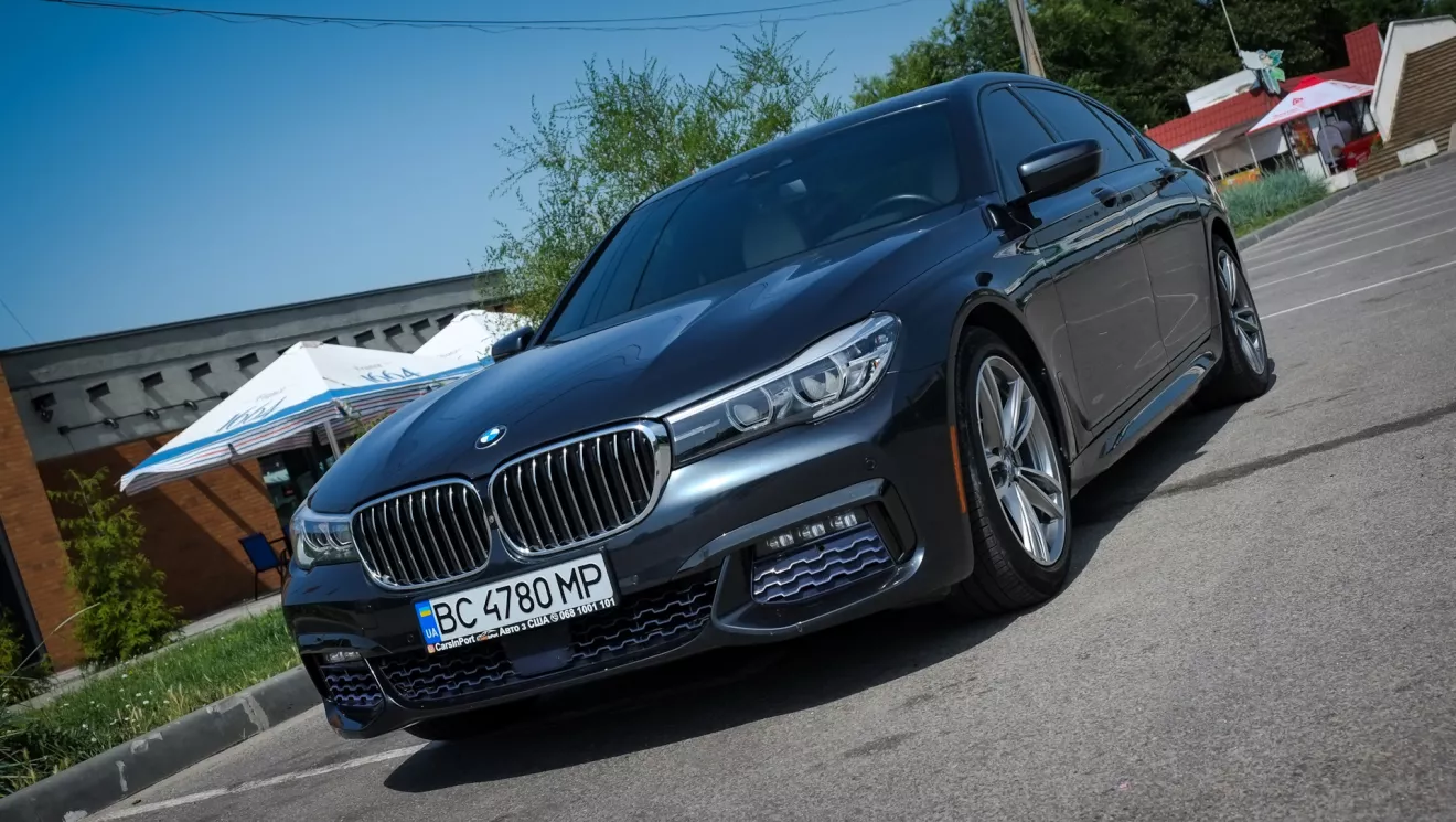 BMW 7 series (G11/G12) Что ты такое? BMW 740Li G12. Часть 1. | DRIVER.TOP -  Українська спільнота водіїв та автомобілів.