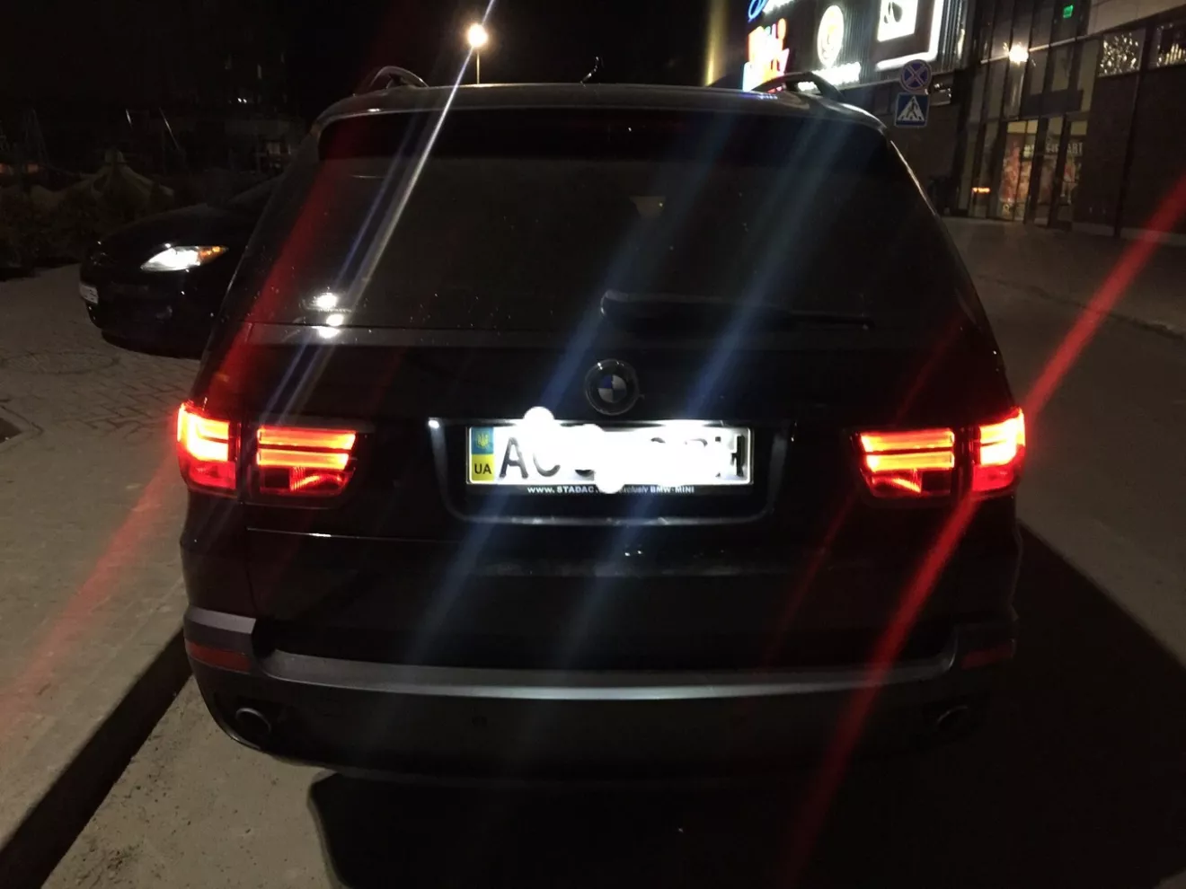 BMW X5 (E70) Подсветка номера Led для BMW X5 E70 | DRIVER.TOP - Українська  спільнота водіїв та автомобілів.