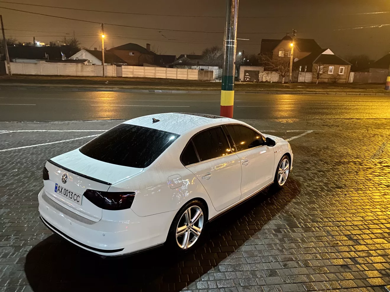 Volkswagen Jetta VI ? Ducktail / утиный хвостик из карбона. | DRIVER.TOP -  Українська спільнота водіїв та автомобілів.