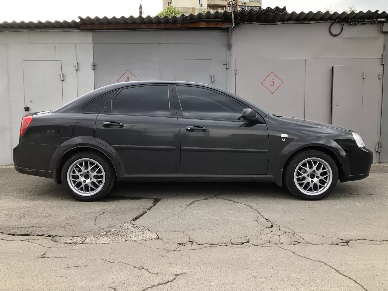 Chevrolet Lacetti Sedan Новые диски. Вес штатных колёс VS BBS R16 для Volvo  | DRIVER.TOP - Українська спільнота водіїв та автомобілів.