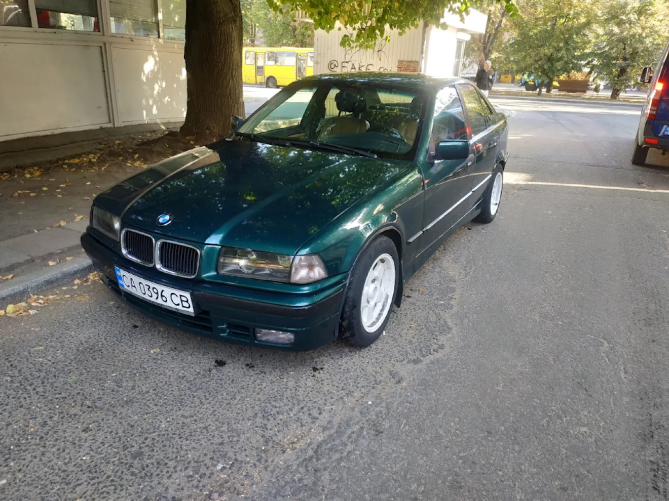 BMW 3 series (E36) Жизнь слишком коротка, чтоб ездить на скучных авто. |  DRIVER.TOP - Українська спільнота водіїв та автомобілів.