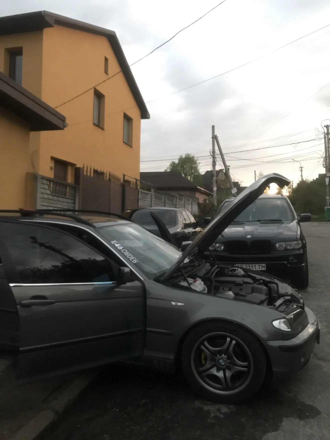 BMW 3 series (E46) Вода под ковриками. Полезный опыт. | DRIVER.TOP -  Українська спільнота водіїв та автомобілів.