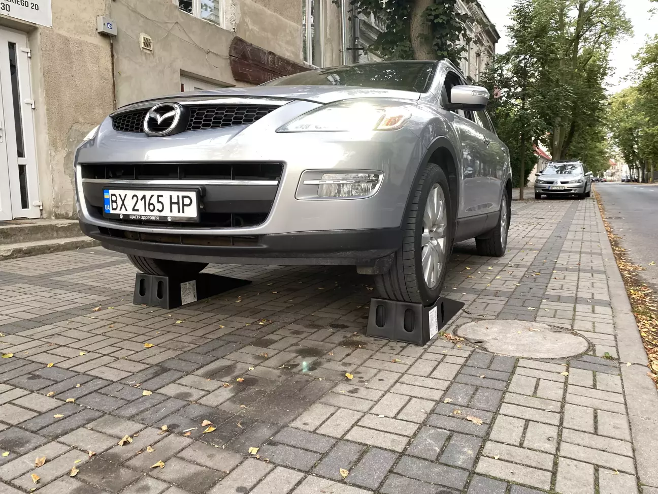 Ракурс зліва