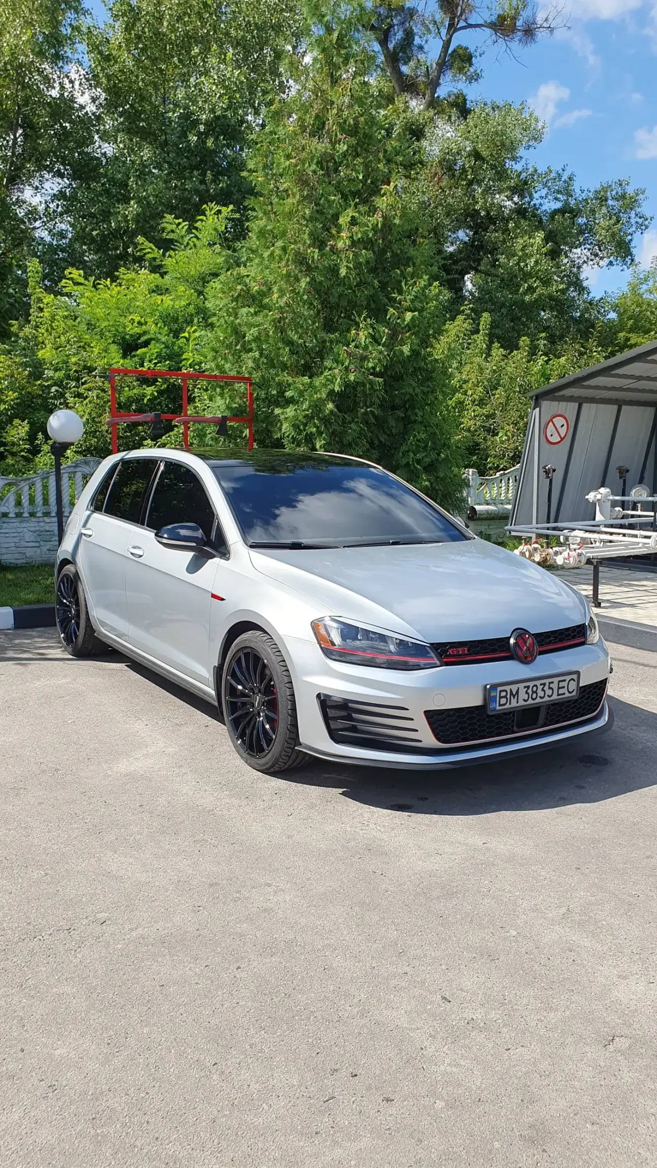 Volkswagen Golf GTI