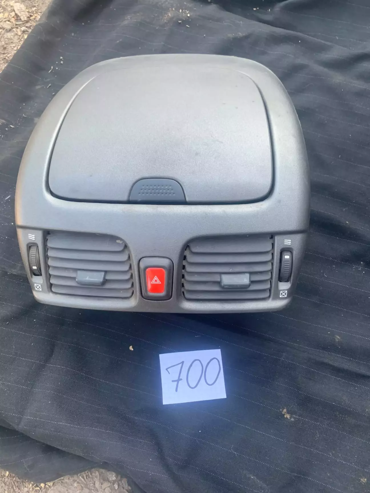 При замовленні скинув пів ціни))