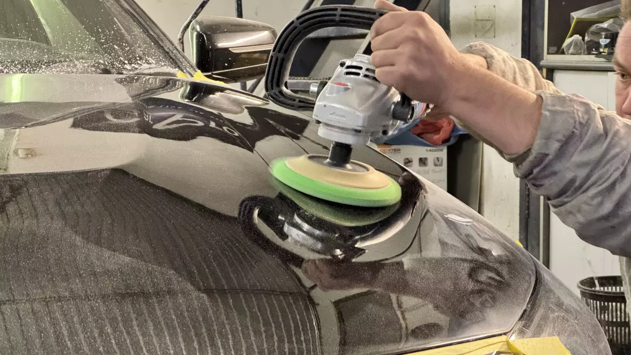 Трохи бекстейджу під час полірування