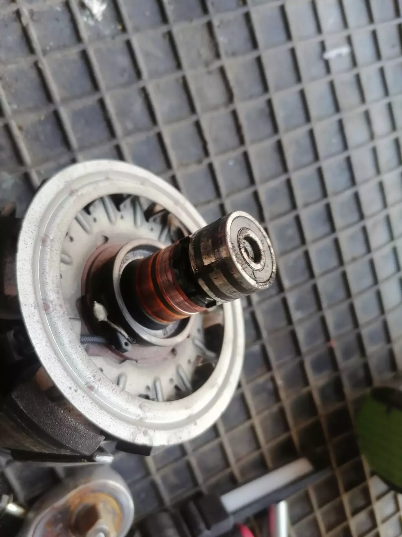 Діаметр контактних кілець 22,4 мм при нормі 22,7 мм. Мінімальний діаметр 21,2 мм. Знос склав 0,3 мм або 2%.