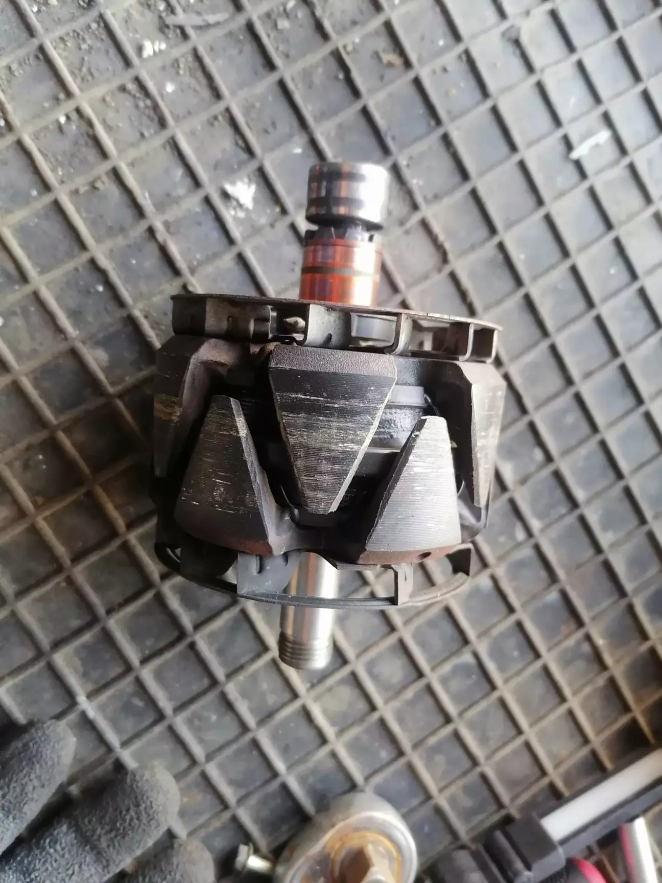 Виймаємо ротор