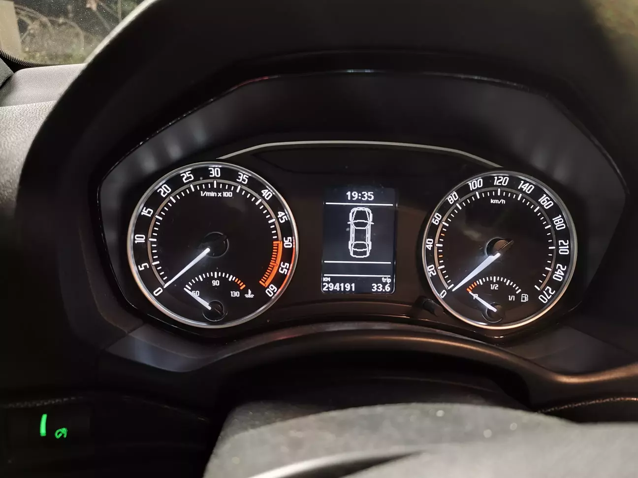 Задоволені та змучені приїхали в двір і фіксуємо пробіг!)