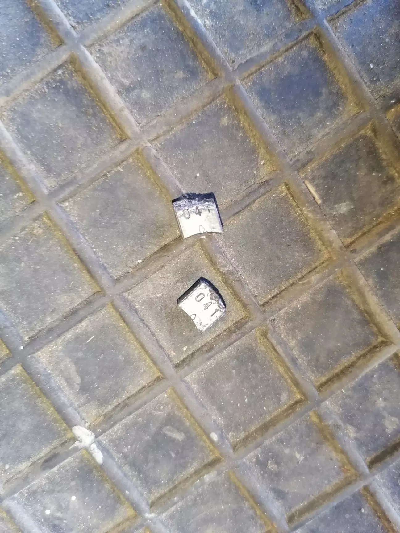 Бачимо що щітки всьо.