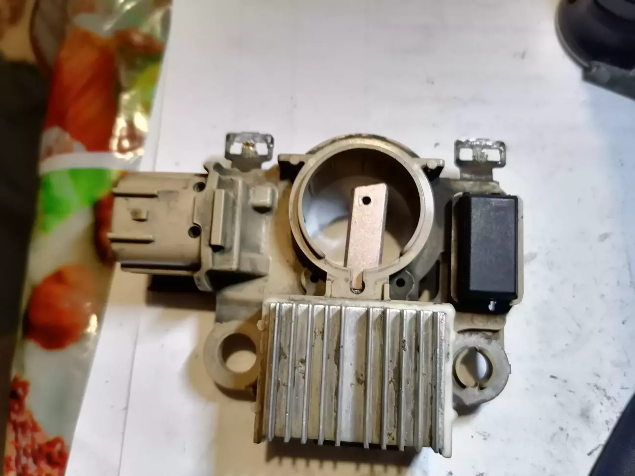 Нові щітки на місці