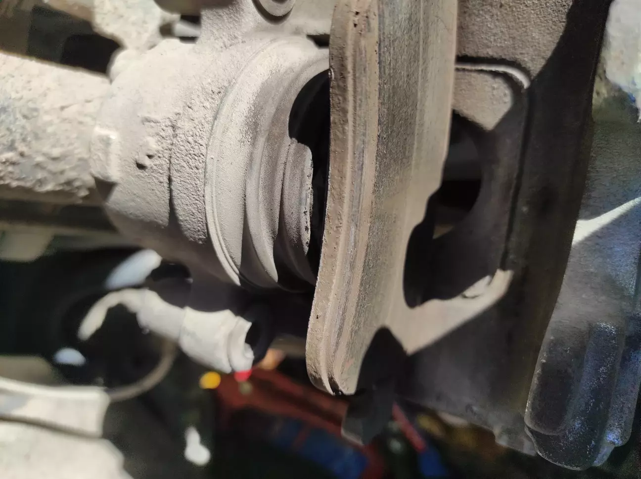 Рівень зносу внутрішньої правої колодки