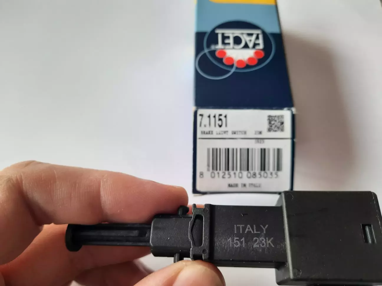 Выключателя стоп-сигнала Facer 7.1151