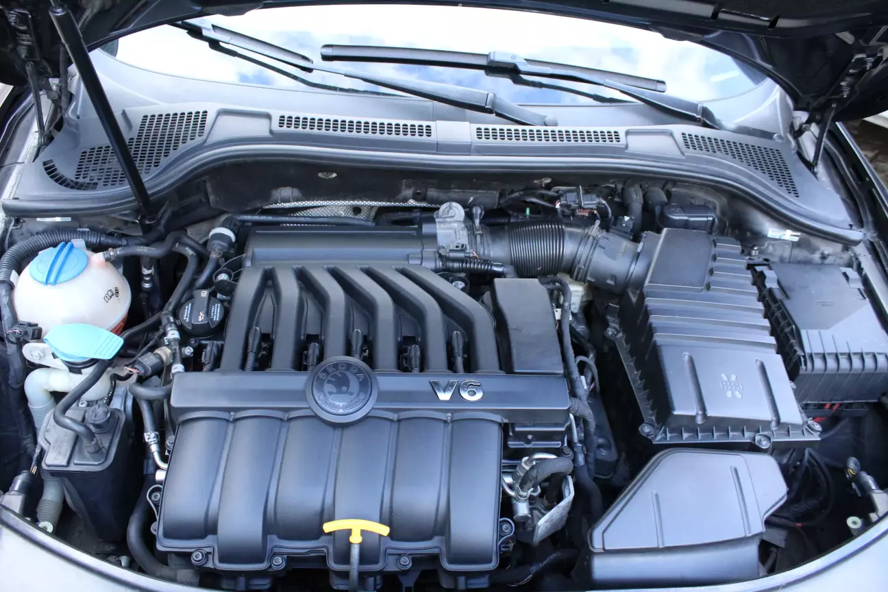 та зібрав все до купи