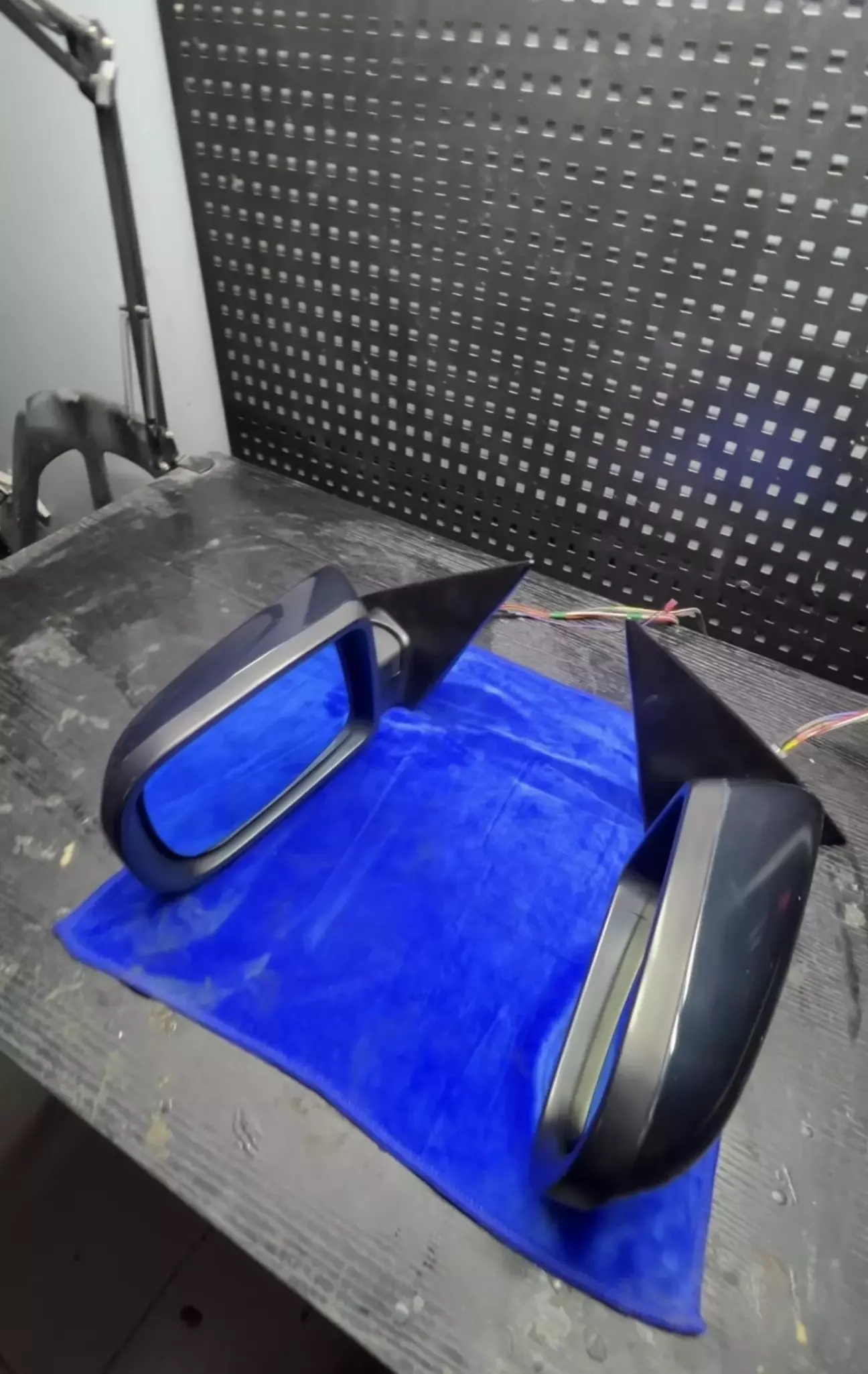 Я вже пожалів, шо поліз сюди. Але потихеньку склав)