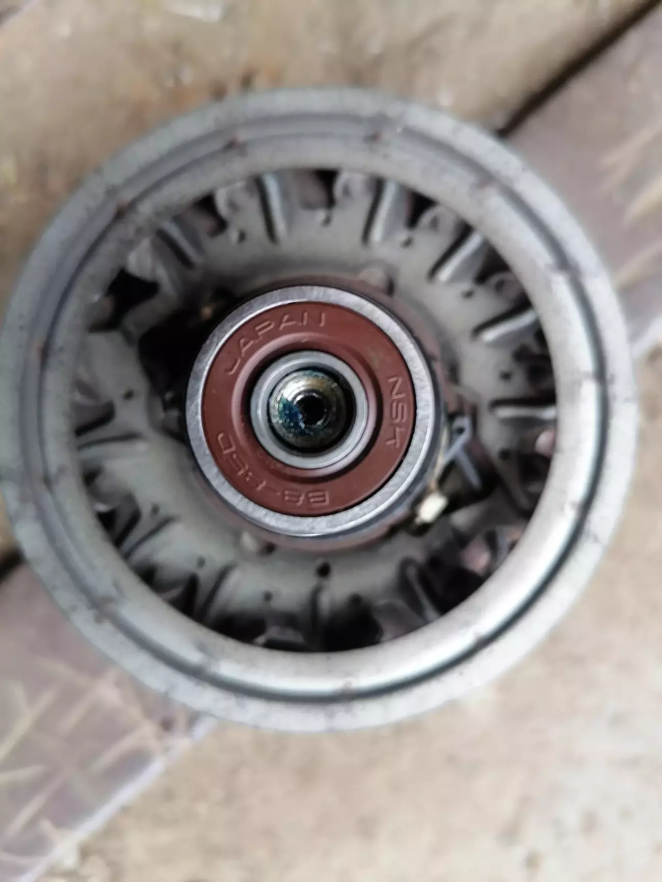 Підшипник B8-85T12DDNCXMC3E NSK