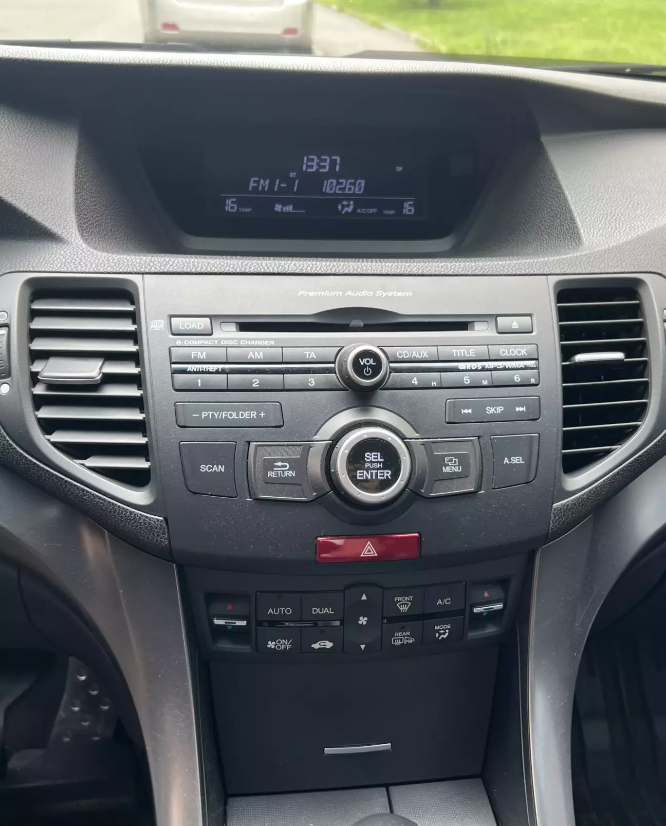 Такий вигляд має система без Navi. Називається калькулятор )